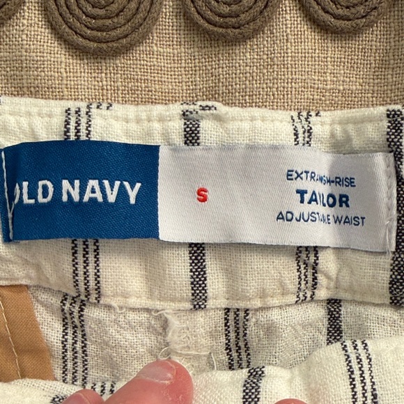 Old Navy White/Charcoal Stripe Extra High-Waisted Linen-Blend Short/NWT/S - Picture 8 of 16